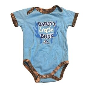Mossy Oak Daddy’s Little Buck Onsie Size 18 Months